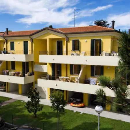 Luminous Flat With Shared Garden Next To The Sea * Bibione